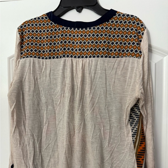 Tiny by Anthropologie V-Neck Tunic Bohemian print long sleeve shirt EUC - Picture 10 of 10
